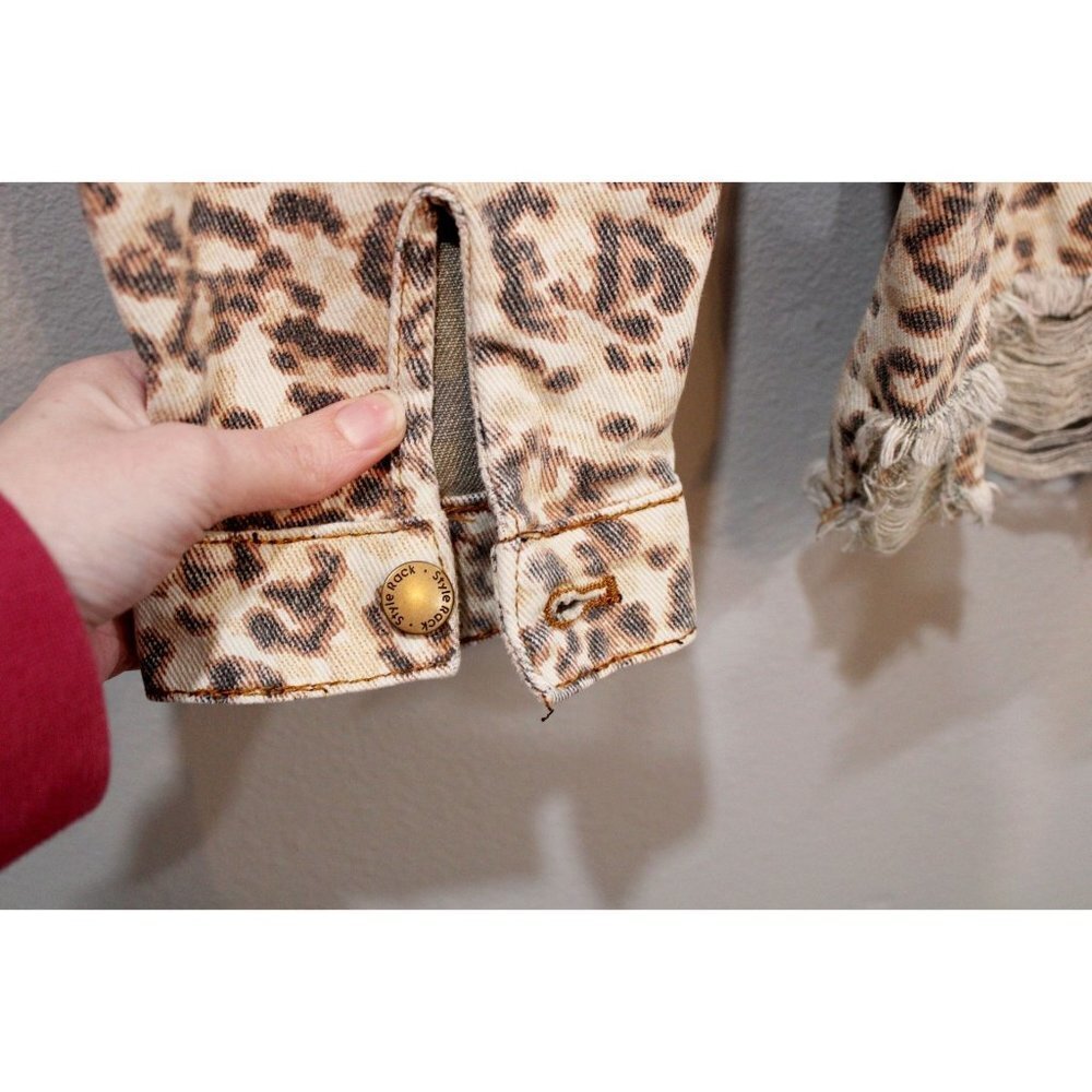 Style Rack Cheetah Print Distressed Button Up Jacket Small S - Picture 6 of 8
